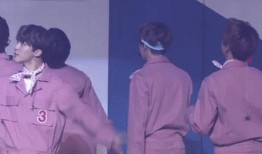 韩娱爆料搞笑视频,搞笑视频盘点，笑出腹肌的瞬间